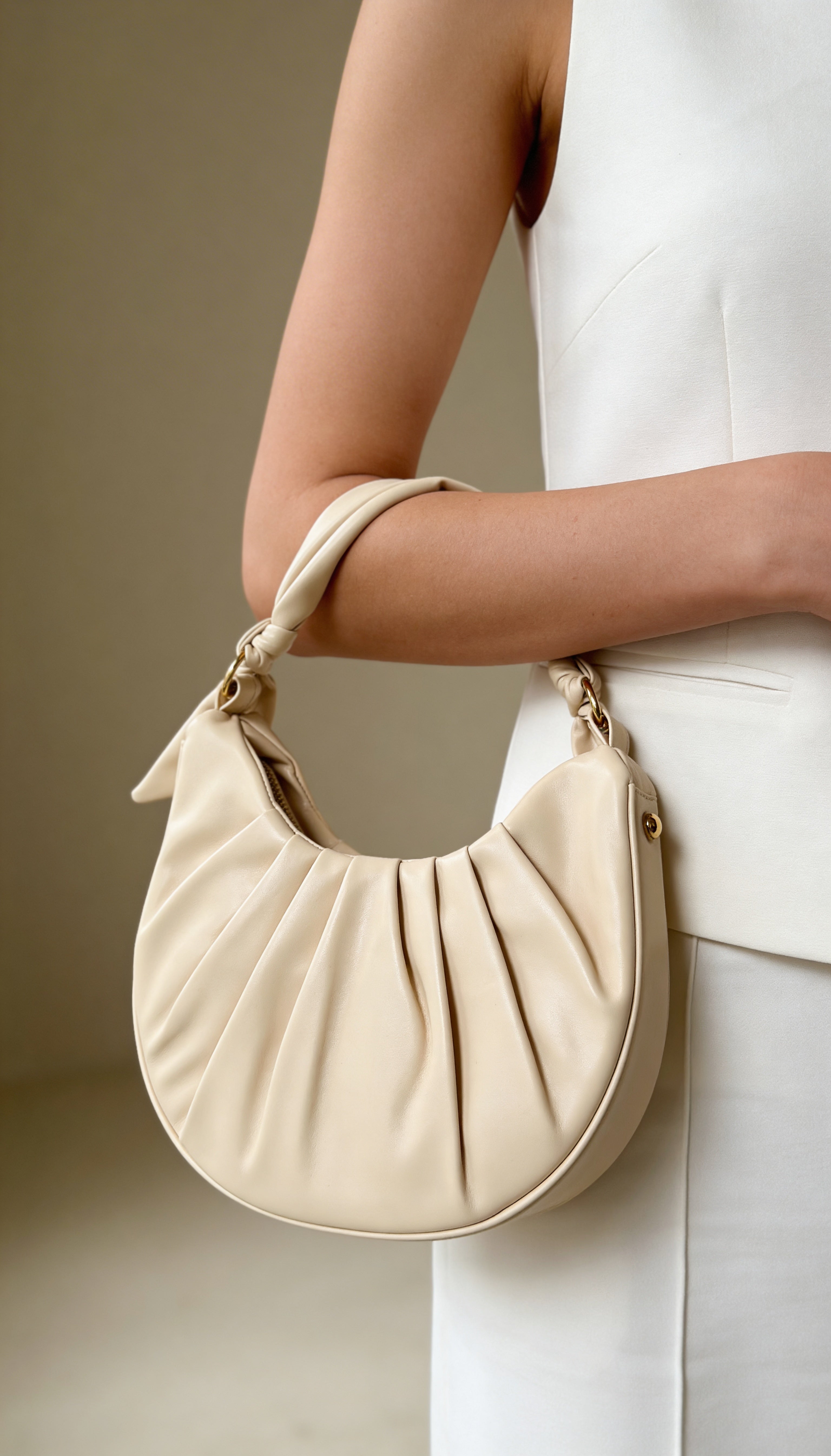 Cloud Shoulder Bag - Beige